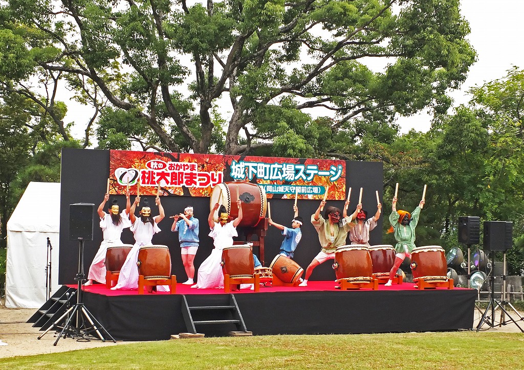 s-20151010 秋のおかやま桃太郎祭り (1)