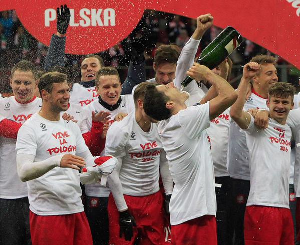 Lewandowski scores again, #Poland in #Euro2016!Lewandowskis 13th goal during the campaign