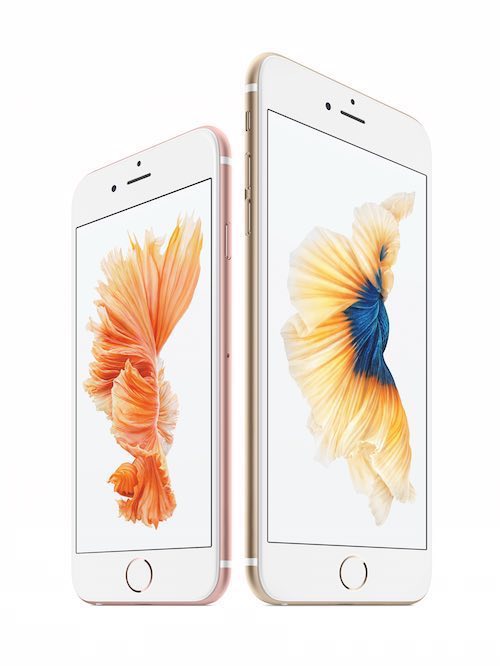 iPhone6s-2Up-HeroFish-PR-PRINT.jpg