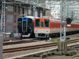 阪神5700系5701F＆8000系8225F　尼崎にて