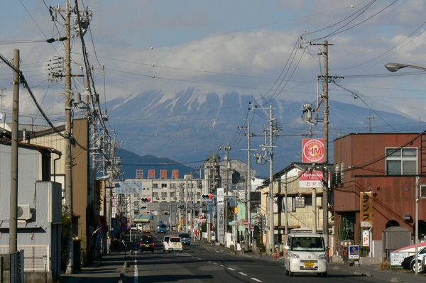 富士山真正面な道