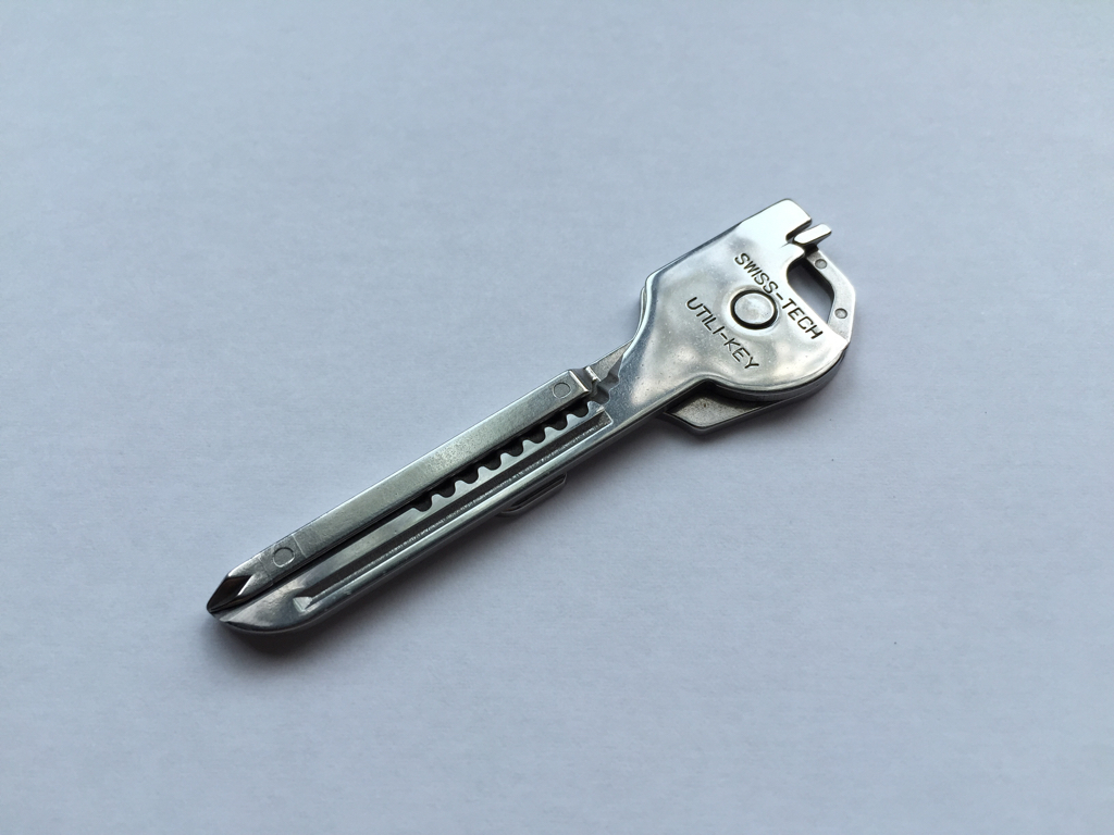 210円 新作グッ OUTDOOR SWISS TECH Utili-Key 6-in-1 鍵形多機能 マルチツール 十徳ナイフ